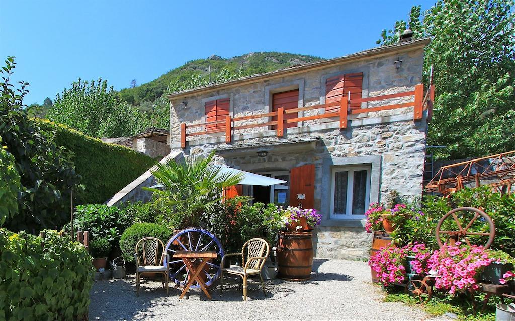 A Mandria, Appartements Avec Cuisine 30M2, Patio, Vue Montagnes Et Citadelle, 5 Minutes A Pied Du Centre Ville Et Des Rivieres Corte  Zewnętrze zdjęcie