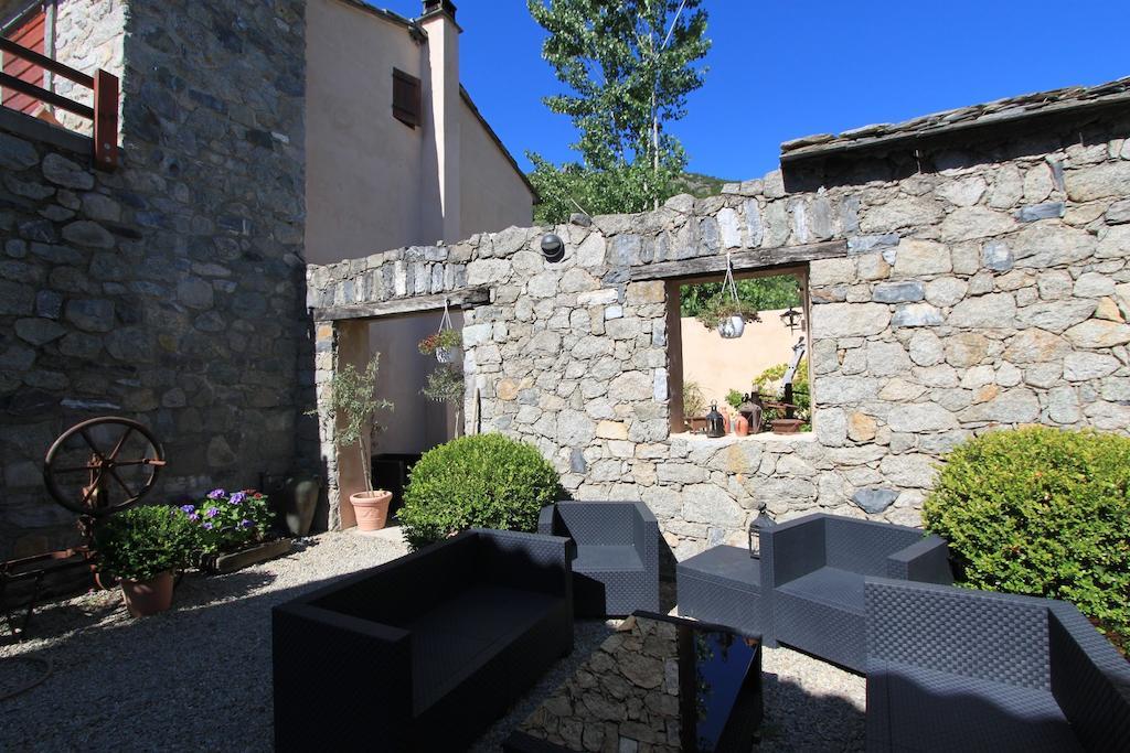 A Mandria, Appartements Avec Cuisine 30M2, Patio, Vue Montagnes Et Citadelle, 5 Minutes A Pied Du Centre Ville Et Des Rivieres Corte  Zewnętrze zdjęcie