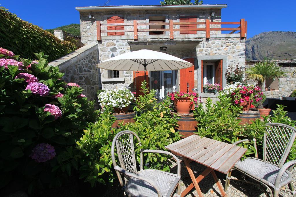 A Mandria, Appartements Avec Cuisine 30M2, Patio, Vue Montagnes Et Citadelle, 5 Minutes A Pied Du Centre Ville Et Des Rivieres Corte  Zewnętrze zdjęcie